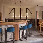 Hotell Experimental 4*