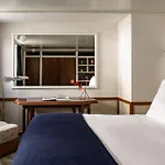 Hotell Experimental 4*