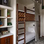Hotell Experimental 4*