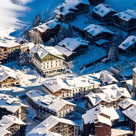 Hotel L'aigle Des Neiges 4*